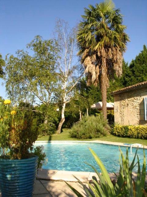 Bed and Breakfast La Petite Provence De Touron Pujols  Exterior foto